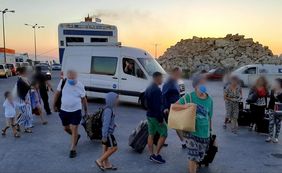 Ankunft flying help e.V. Van auf Kos